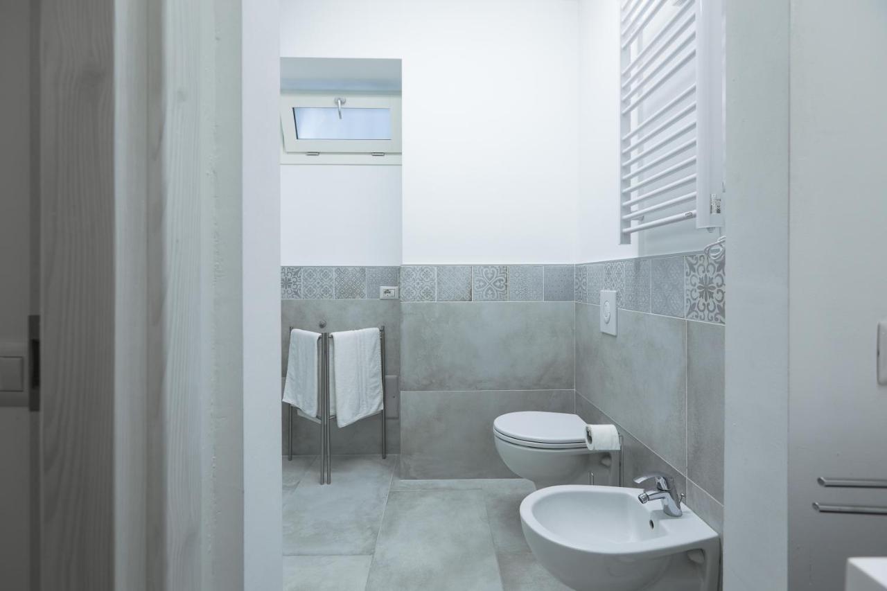 Ferienwohnung Blue Sapphire Como Cozy Flat In Center Of City Exterior foto
